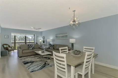 5761 Avista Drive Sarasota FL 34243