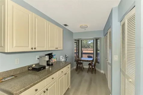 5761 Avista Drive Sarasota FL 34243