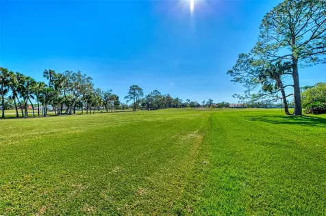 5761 Avista Drive Sarasota FL 34243