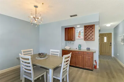 5761 Avista Drive Sarasota FL 34243