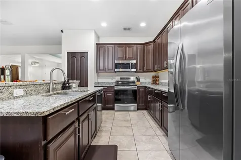 25038 NW 9th Lane Newberry FL 32669