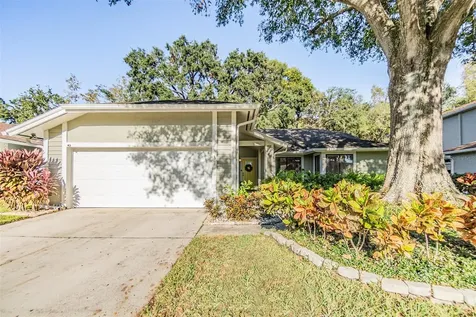14631 Village Glen Circle Tampa FL 33618