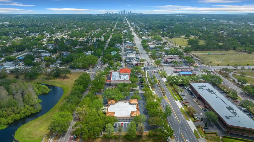 5885 Central Avenue St Petersburg FL 33710