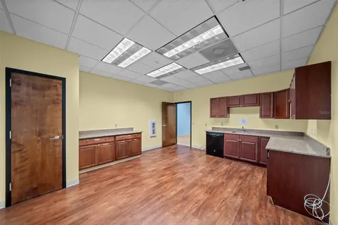 5885 Central Avenue St Petersburg FL 33710