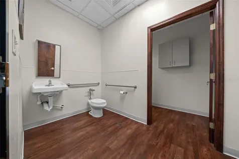 5885 Central Avenue St Petersburg FL 33710