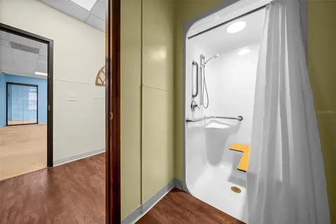 5885 Central Avenue St Petersburg FL 33710