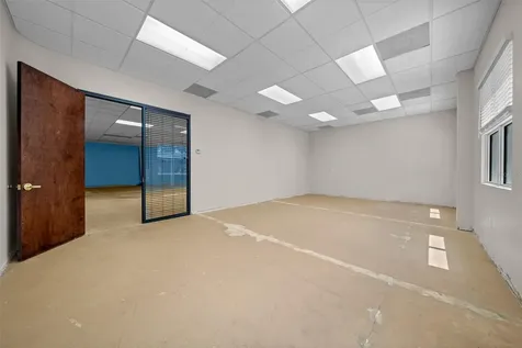 5885 Central Avenue St Petersburg FL 33710