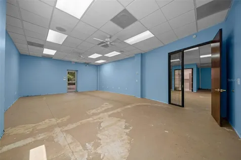 5885 Central Avenue St Petersburg FL 33710