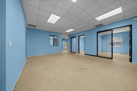 5885 Central Avenue St Petersburg FL 33710