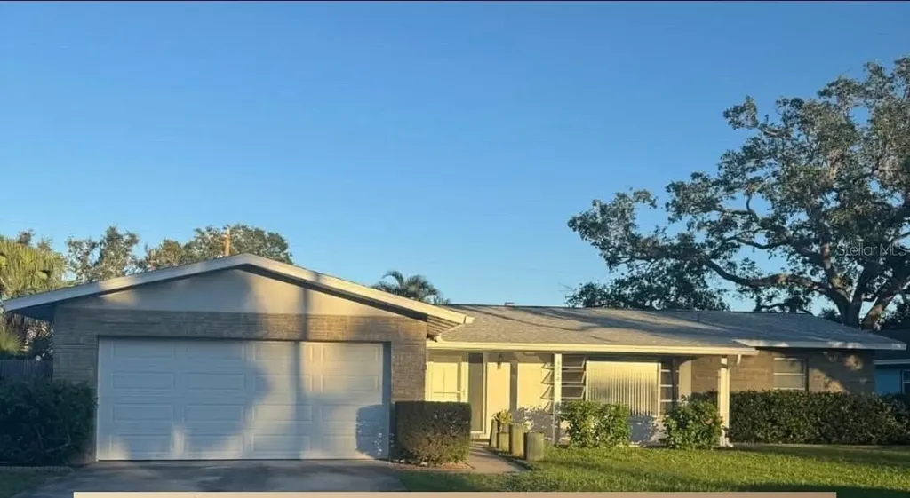 6708 Canton Street S St Petersburg FL 33712