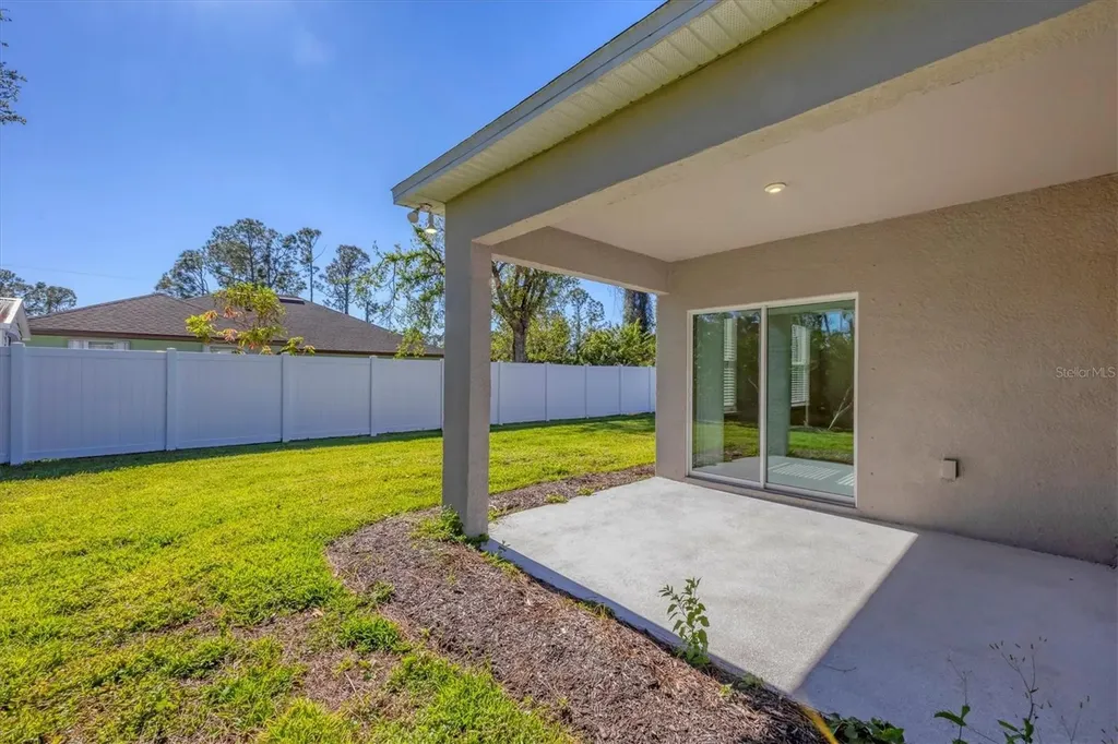 2179 W Price Boulevard North Port FL 34286