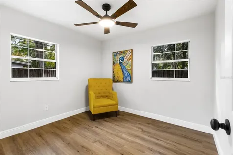 1627 NE 19th Place Gainesville FL 32609