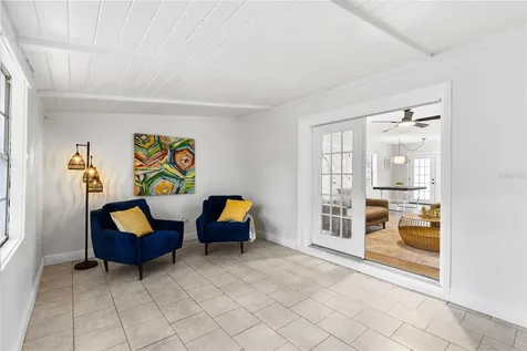 1627 NE 19th Place Gainesville FL 32609