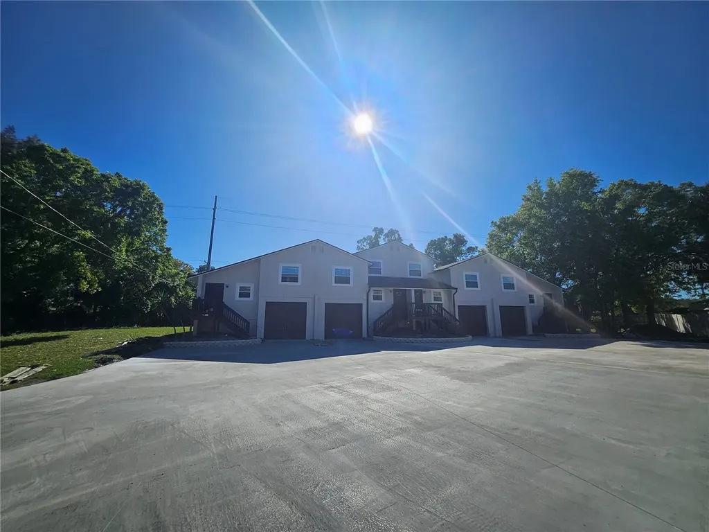 5802 Mohr Loop Tampa FL 33615
