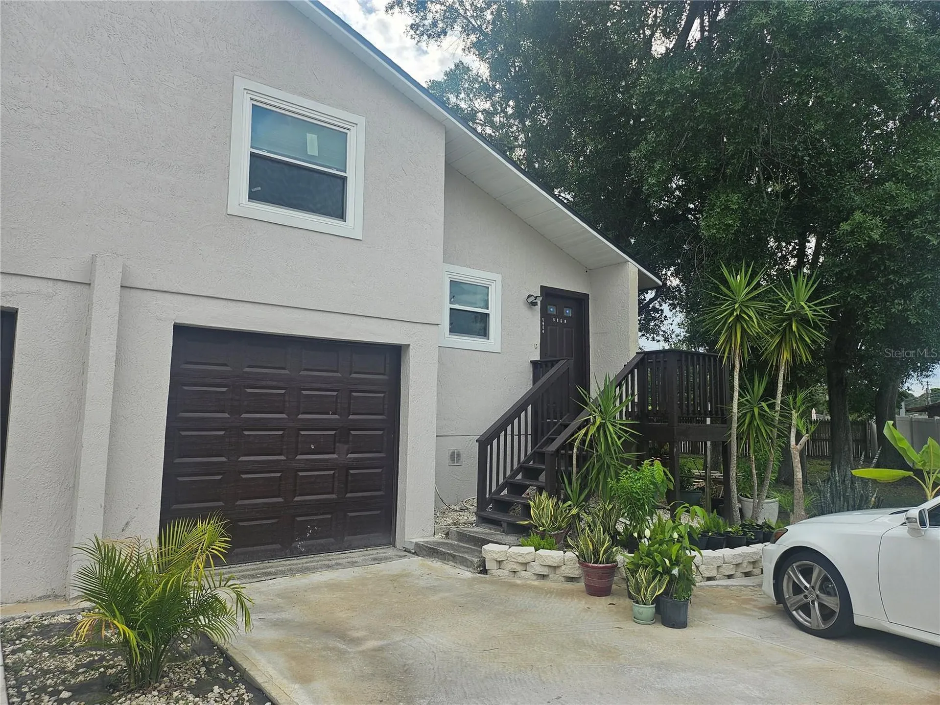5802 Mohr Loop Tampa FL 33615