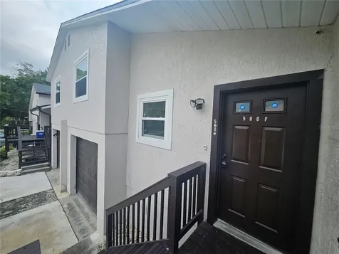 5802 Mohr Loop Tampa FL 33615
