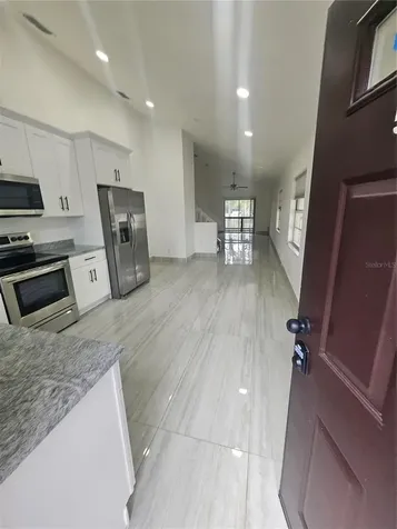 5802 Mohr Loop Tampa FL 33615