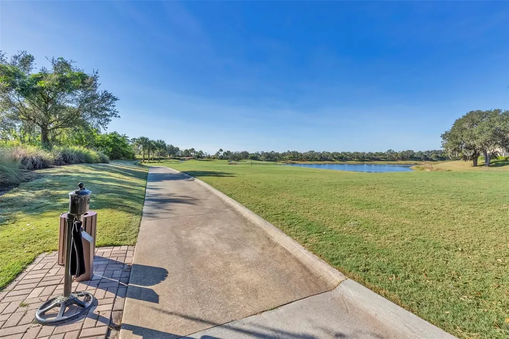13816 Messina Loop Bradenton FL 34211