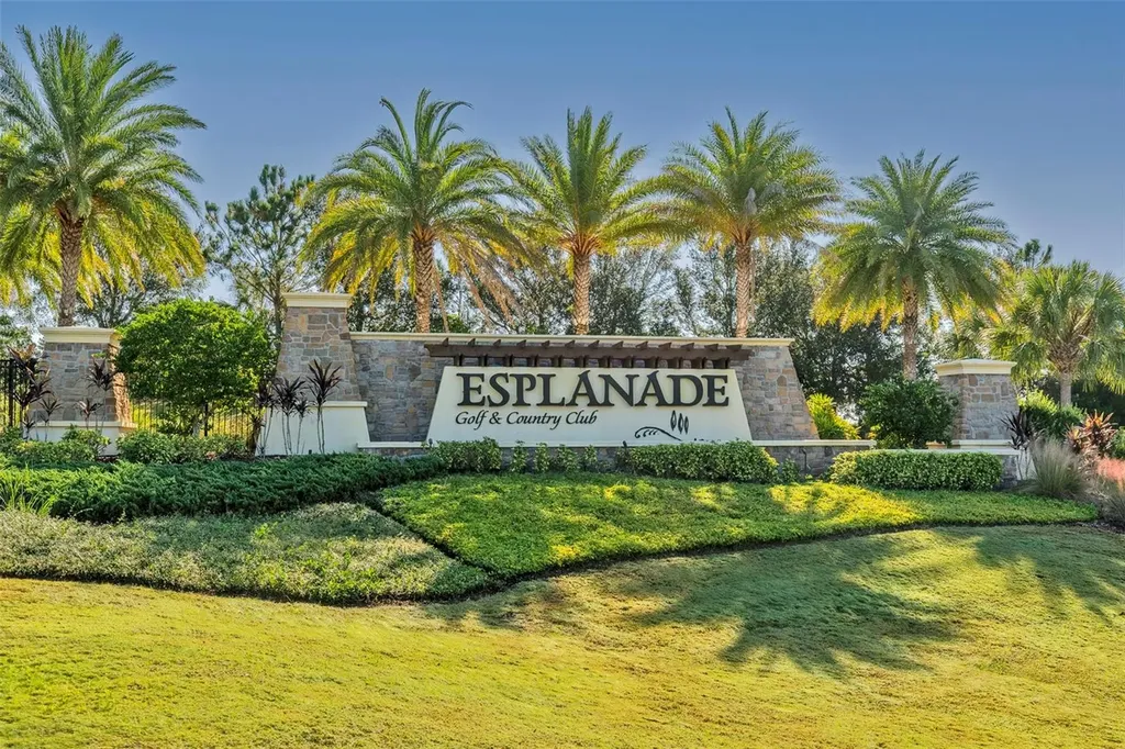 13816 Messina Loop Bradenton FL 34211
