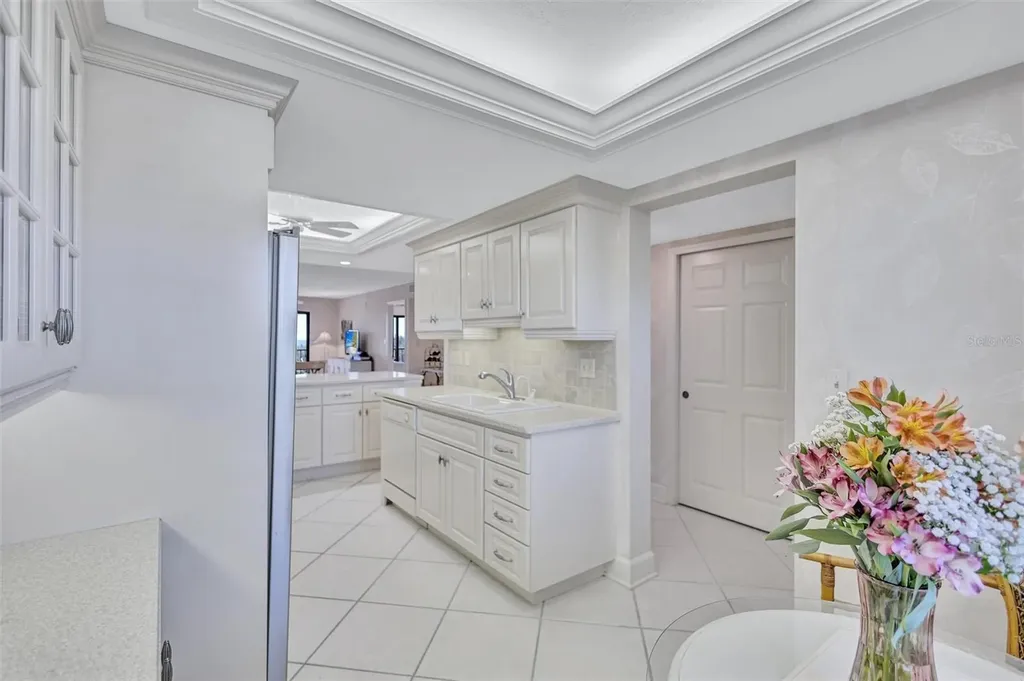 420 Beach Road Sarasota FL 34242