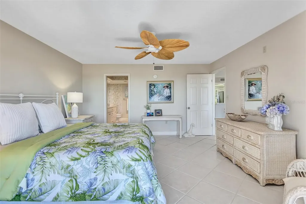 420 Beach Road Sarasota FL 34242