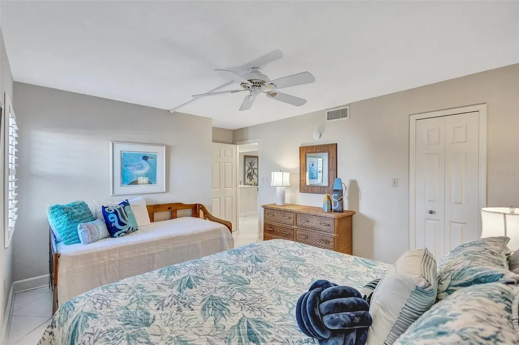 420 Beach Road Sarasota FL 34242