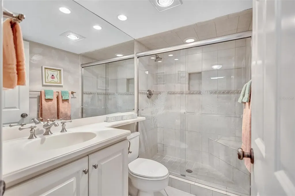 420 Beach Road Sarasota FL 34242