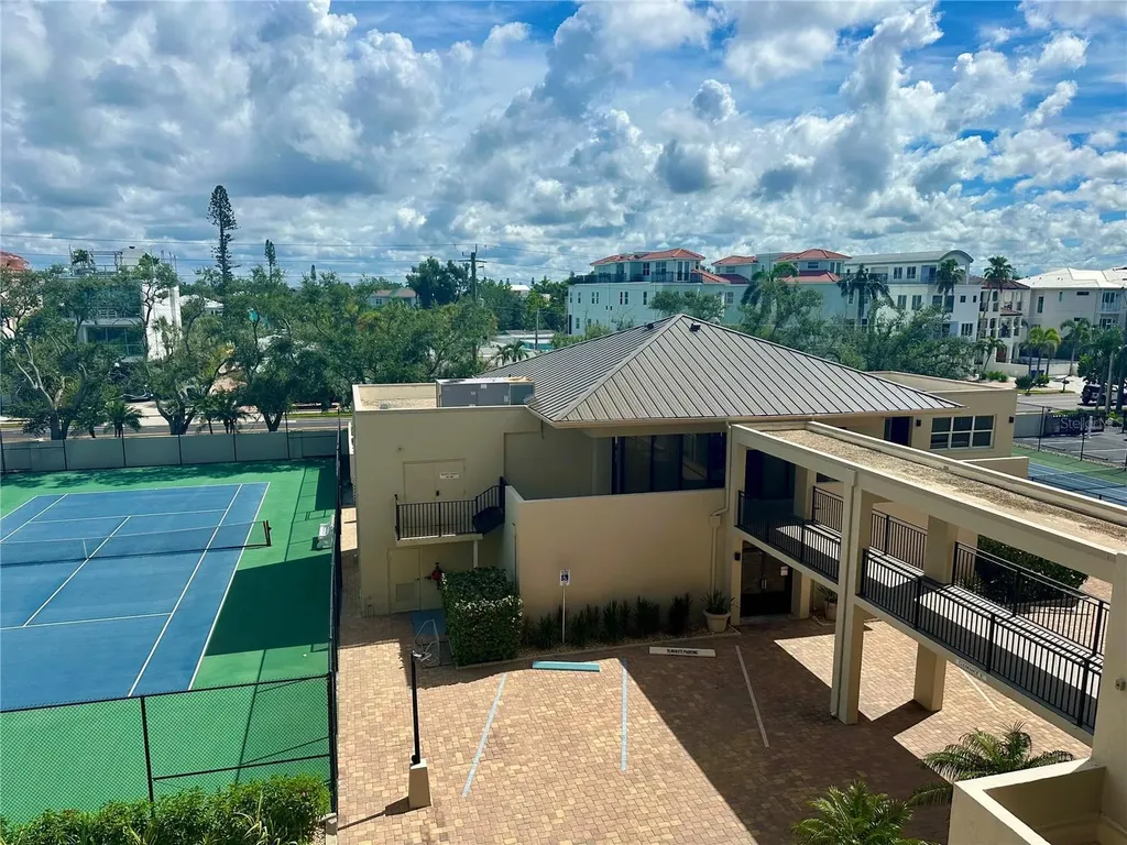 420 Beach Road Sarasota FL 34242