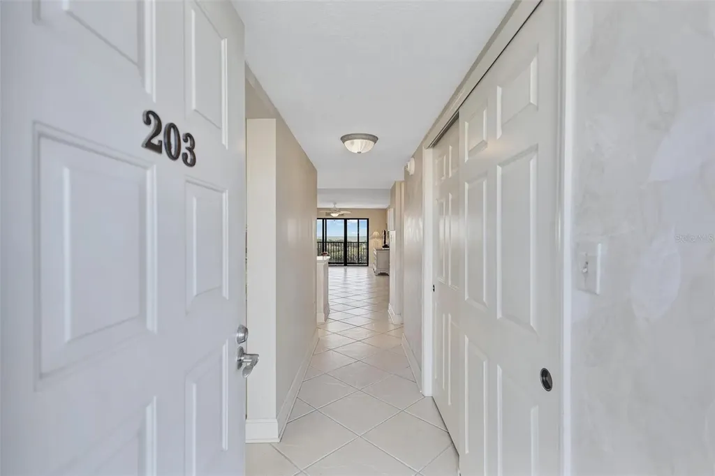 420 Beach Road Sarasota FL 34242