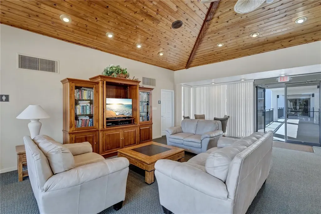 420 Beach Road Sarasota FL 34242