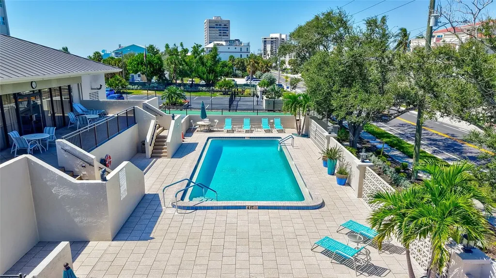 420 Beach Road Sarasota FL 34242