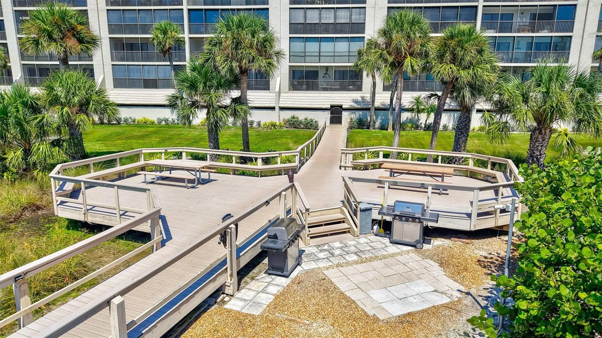 420 Beach Road Sarasota FL 34242