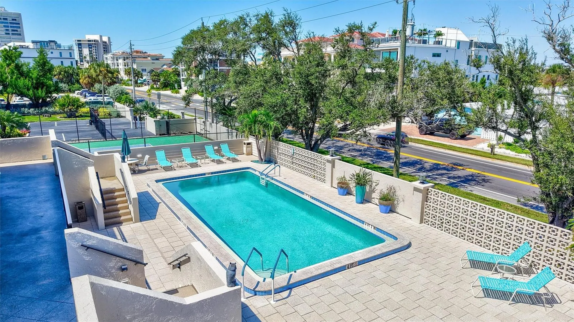 420 Beach Road Sarasota FL 34242