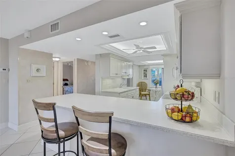 420 Beach Road Sarasota FL 34242
