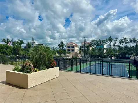 420 Beach Road Sarasota FL 34242