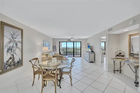 420 Beach Road Sarasota FL 34242