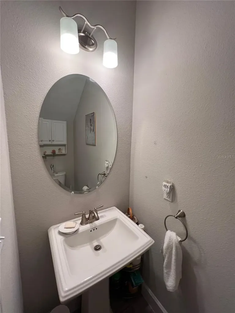 556 Lake Wildmere Cove Longwood FL 32750