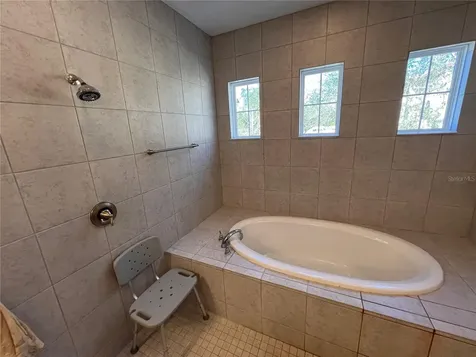 556 Lake Wildmere Cove Longwood FL 32750