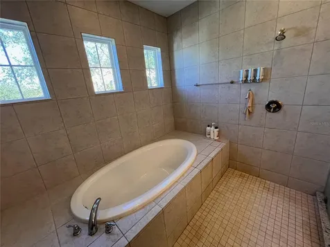 556 Lake Wildmere Cove Longwood FL 32750