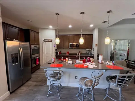 556 Lake Wildmere Cove Longwood FL 32750
