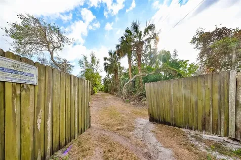 8839 Richmond Street Gibsonton FL 33534