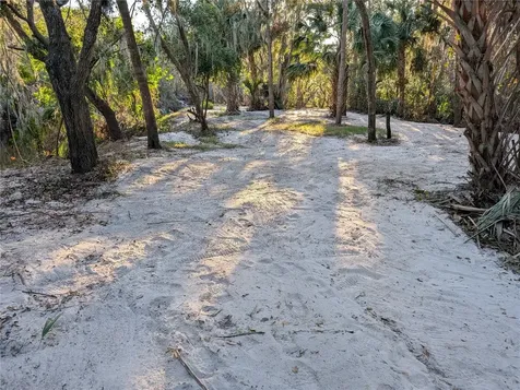8839 Richmond Street Gibsonton FL 33534