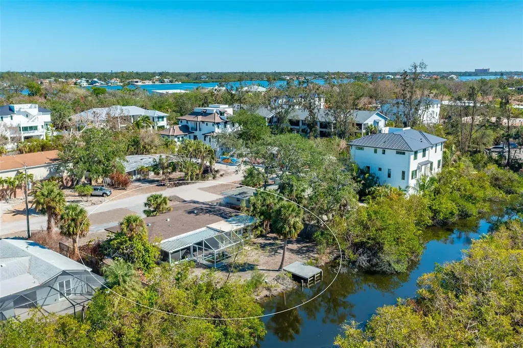 6536 Sabal Drive Sarasota FL 34242