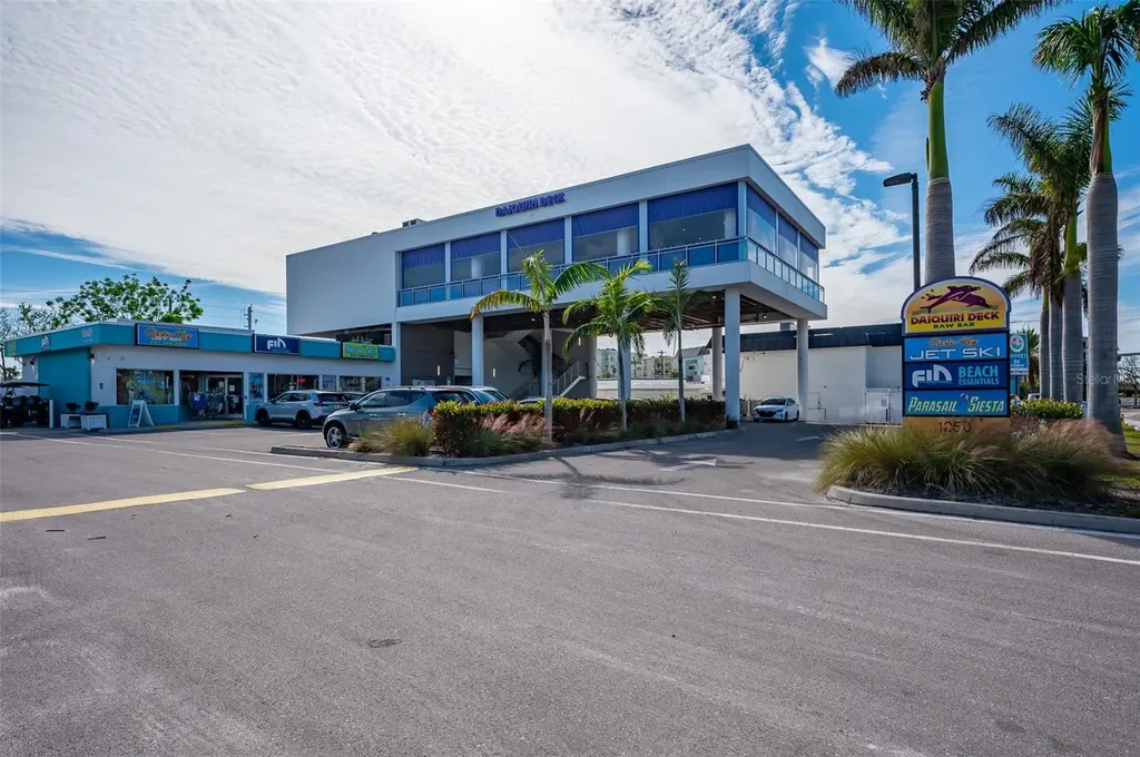 6536 Sabal Drive Sarasota FL 34242