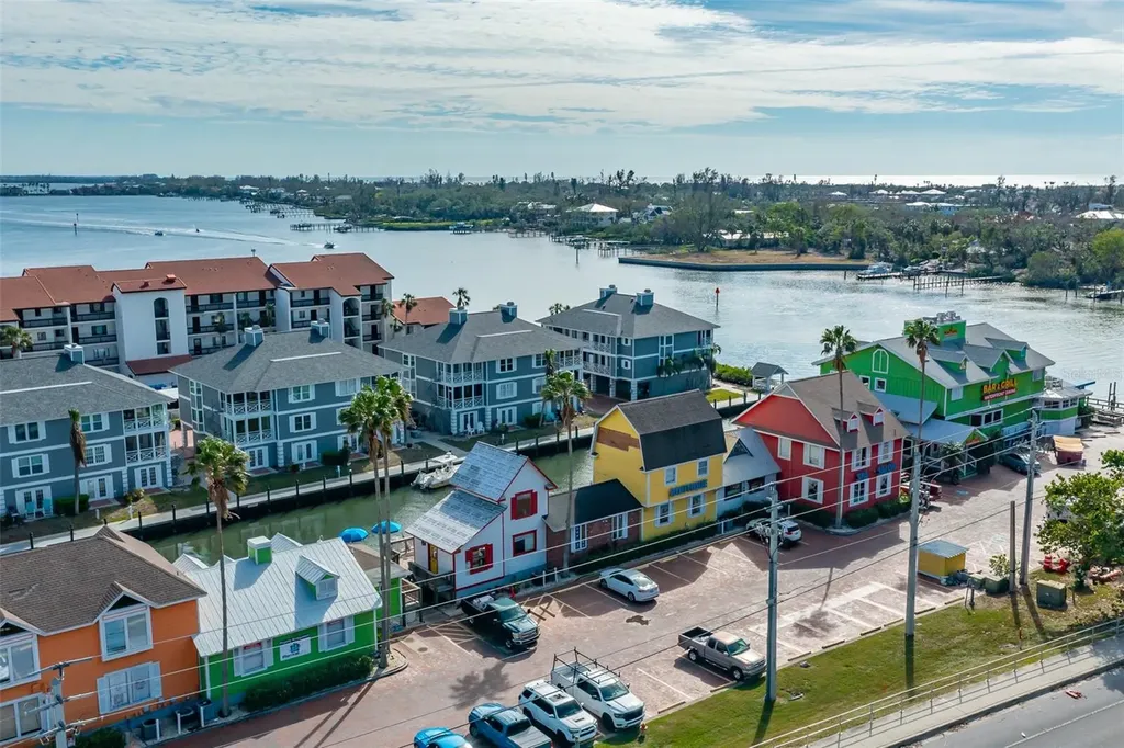 6536 Sabal Drive Sarasota FL 34242
