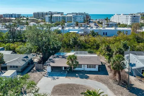 6536 Sabal Drive Sarasota FL 34242