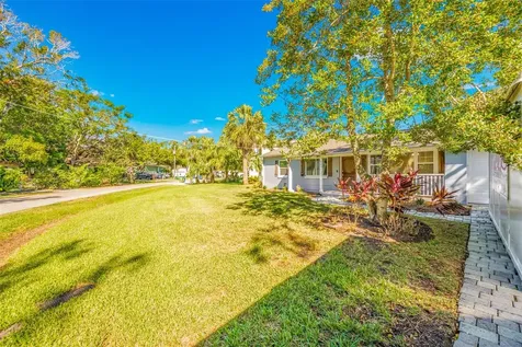 6210 Sanders Drive Tampa FL 33611