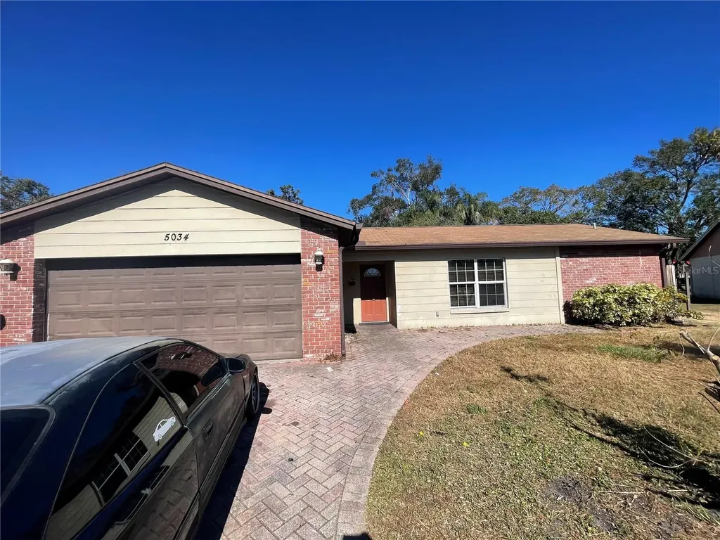 5034 Oakshire Drive Tampa FL 33625
