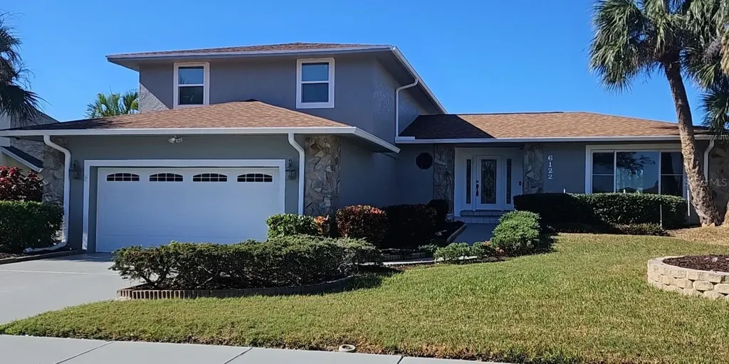 6122 Galleon Way Tampa FL 33615