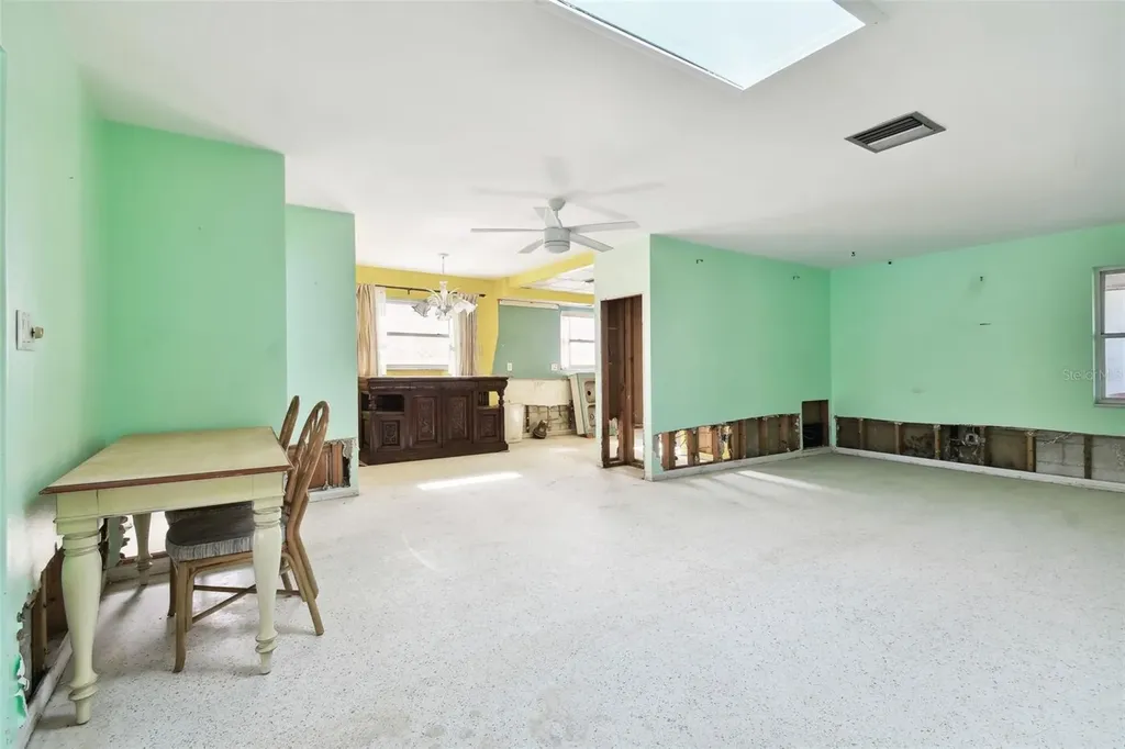 545 Lillian Drive Madeira Beach FL 33708